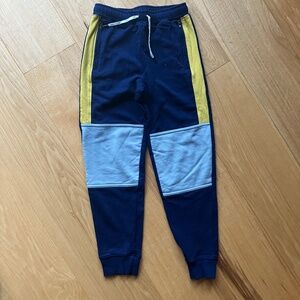 listing-status-banner